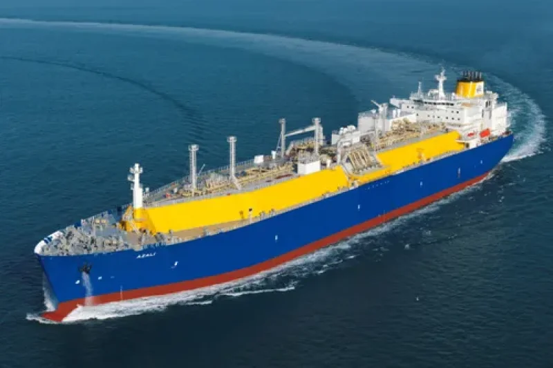 Okpo Shipyard of Daewoo Shipbuilding &amp; Marine Engineering  (2/4)