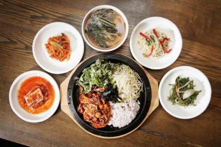 Insa-dong Doodaemunjip 