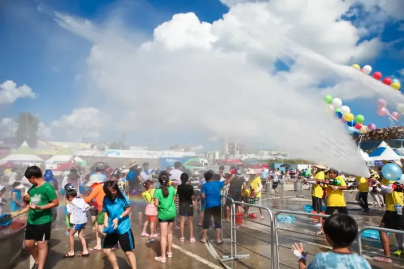 Jeongnamjin Jangheung Water Festival  (4/11)