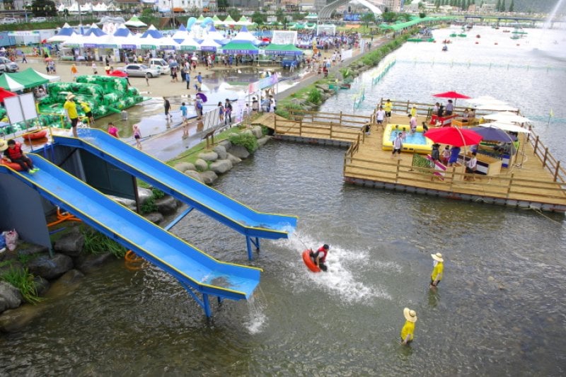 Jeongnamjin Jangheung Water Festival  (11/11)