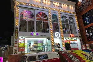 Su Noraebang - Sing and Dance Like a Star at a Noraebang (Singing Room)