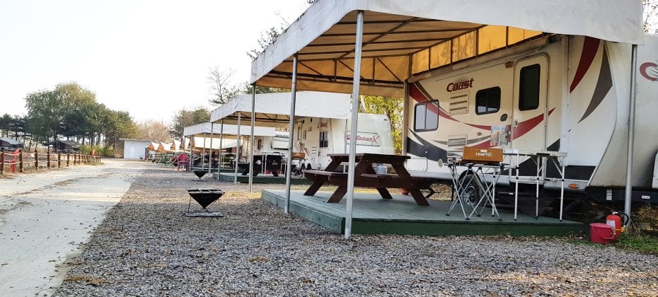 Yongin Songwon Glamping Park Camping Tour &amp; Everland (12/51)