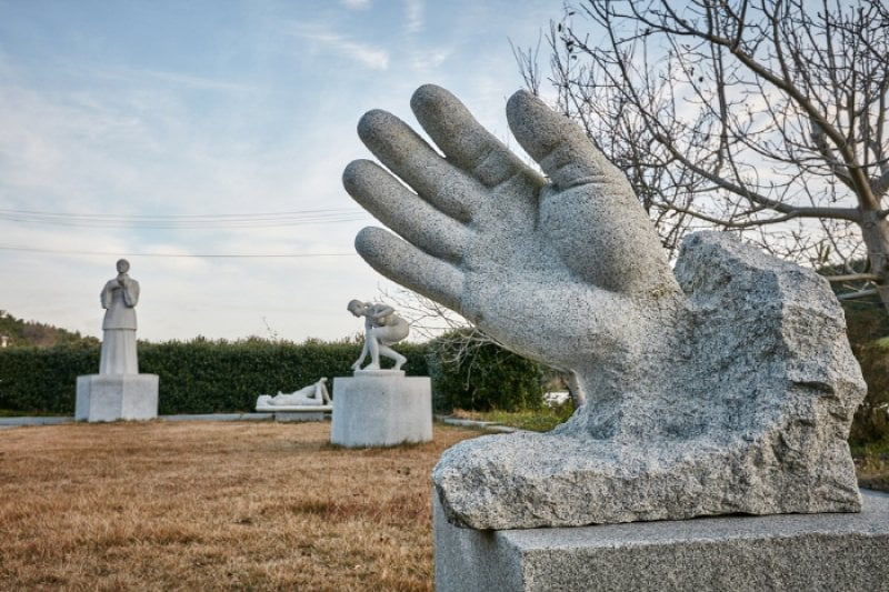 Sculpture Park of Keumkuwon  (9/18)