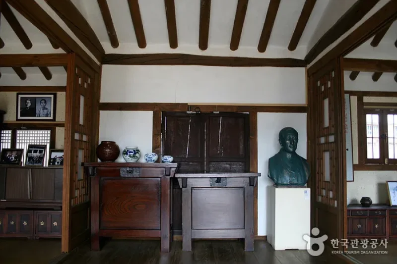 House of Yi Sang-hwa  (14/20)
