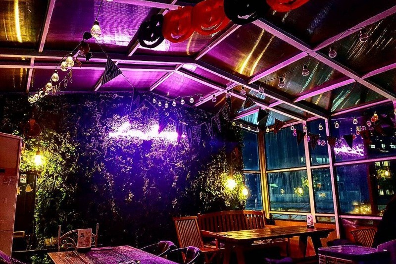 Lua Rooftop Lounge (5/8)