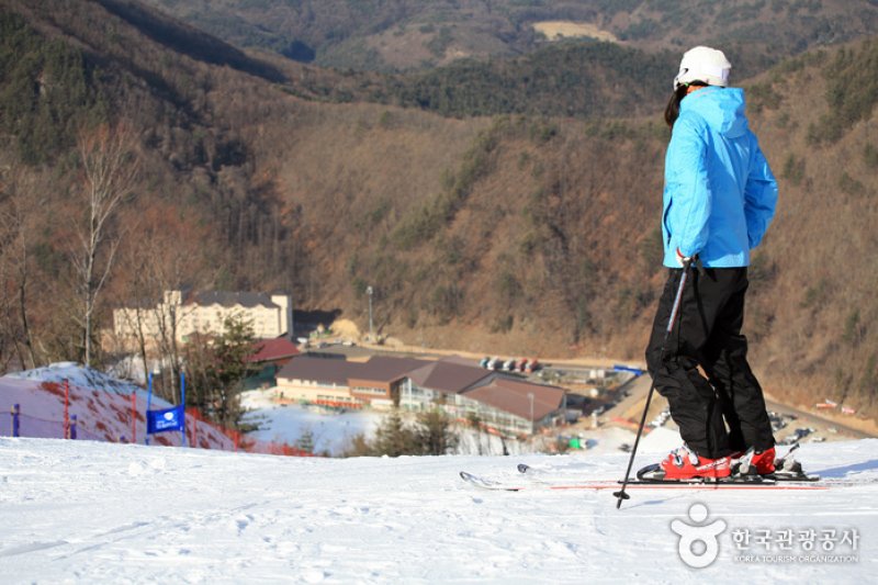 O2 Ski &amp; Resort  (1/12)