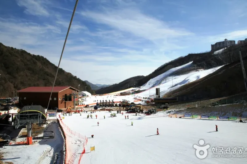 O2 Ski &amp; Resort  (8/12)