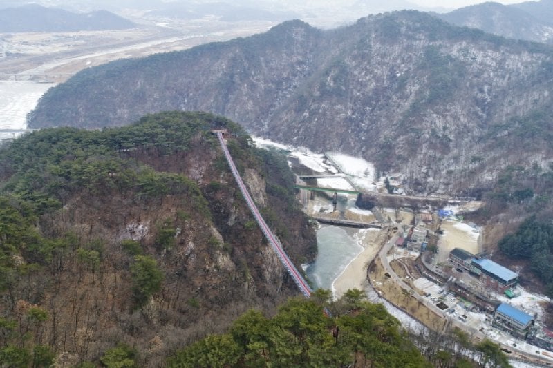 Wonju Sogeumsan Mountain Suspension Bridge  (3/23)