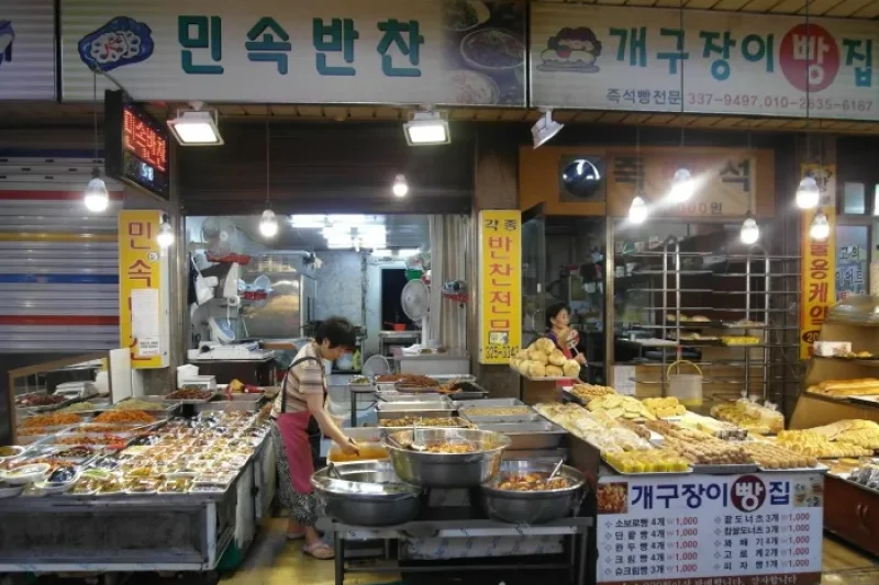 Mangwon Market (망원시장) (4/12)