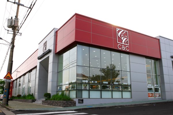 Charm & Charm – Jeju Branch