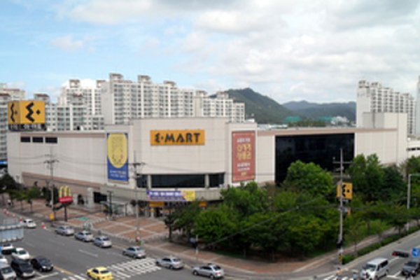 E-MART