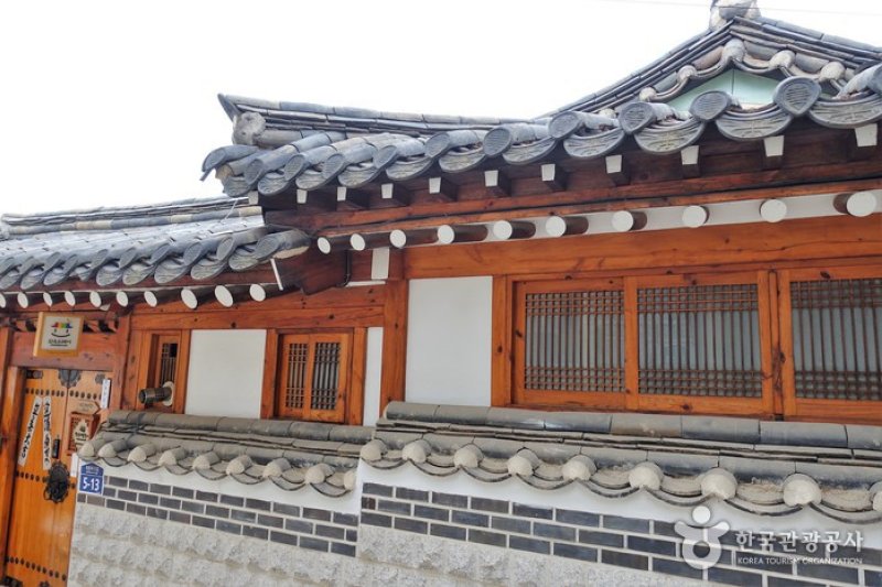 Yeonwoo Guesthouse (연우하우스)[한국관광품질인증/Korea Quality] (1/20)