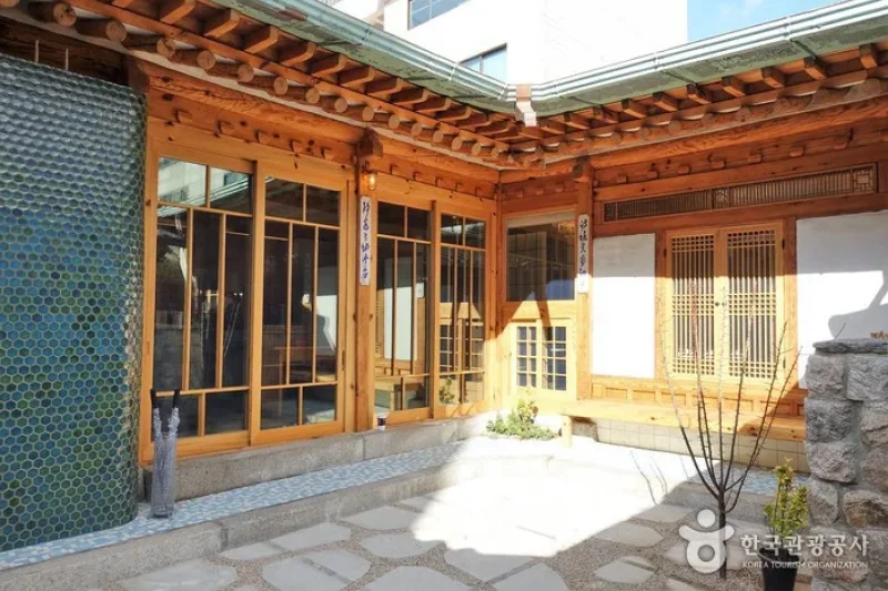 Hyehwa 1938 (혜화1938) [한국관광품질인증/Korea Quality] (1/10)