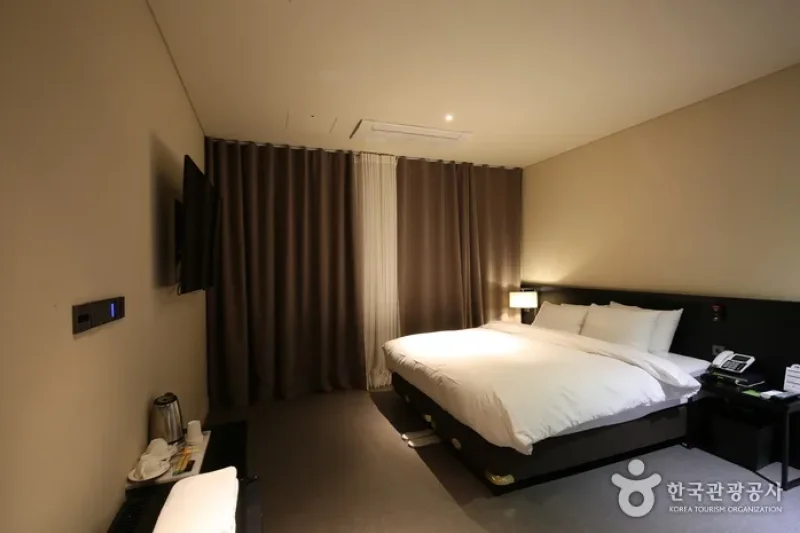Rivertain Hotel(리버틴호텔) [한국관광품질인증/Korea Quality] (13/18)