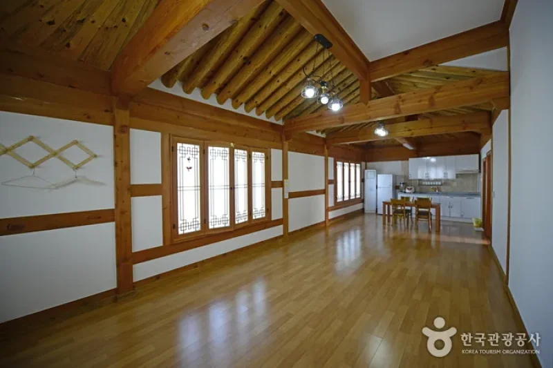 Salimchae (한옥체험마을 살림채)[한국관광품질인증/Korea Quality] (3/6)