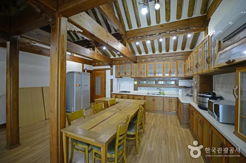 Salimchae (한옥체험마을 살림채)[한국관광품질인증/Korea Quality] (5/6)