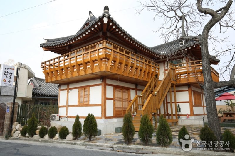 Seorabeol Hanok Guesthouse(서라벌한옥관)[한국관광품질인증/Korea Quality] (1/12)
