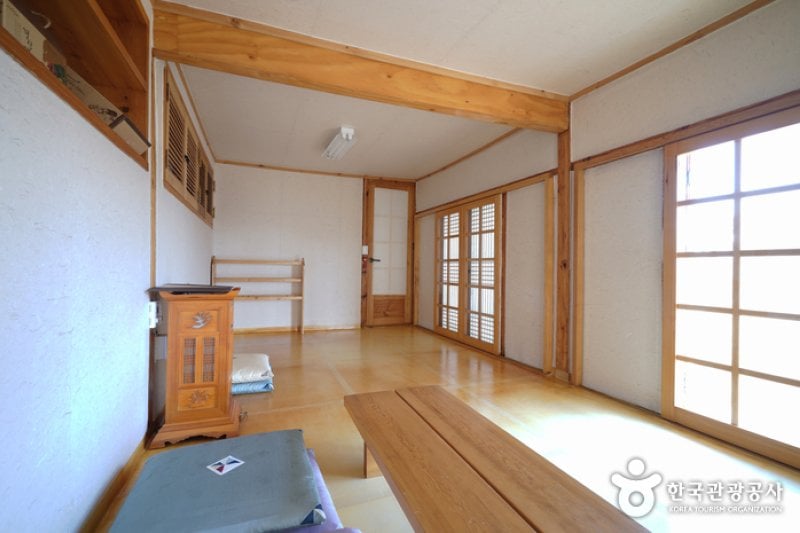 Baram Haetsal Farm(바람햇살농장)[한국관광품질인증/Korea Quality] (2/17)
