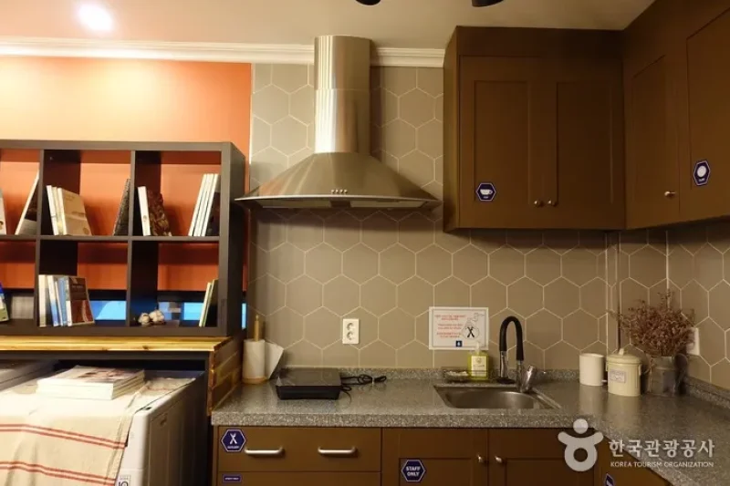 Blueboat Hostel Jeonju (블루보트게스트하우스 전주점) [한국관광품질인증/Korea Quality] (3/19)