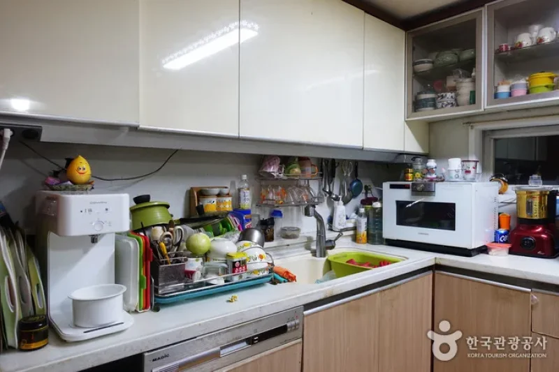 Gyodae Guesthouse(교대게스트하우스)[한국관광품질인증/Korea Quality] (13/13)