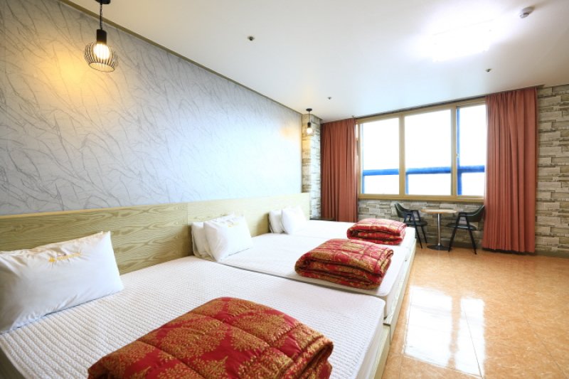 Marina Hotel (마리나모텔) [한국관광품질인증/Korea Quality] (5/27)