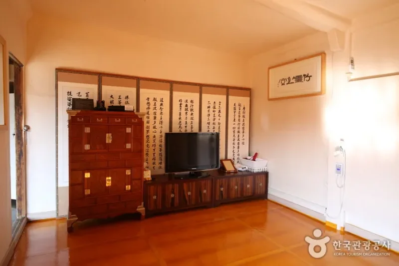 Chalbanggong Head House(찰방공종택)[한국관광품질인증/Korea Quality] (13/14)