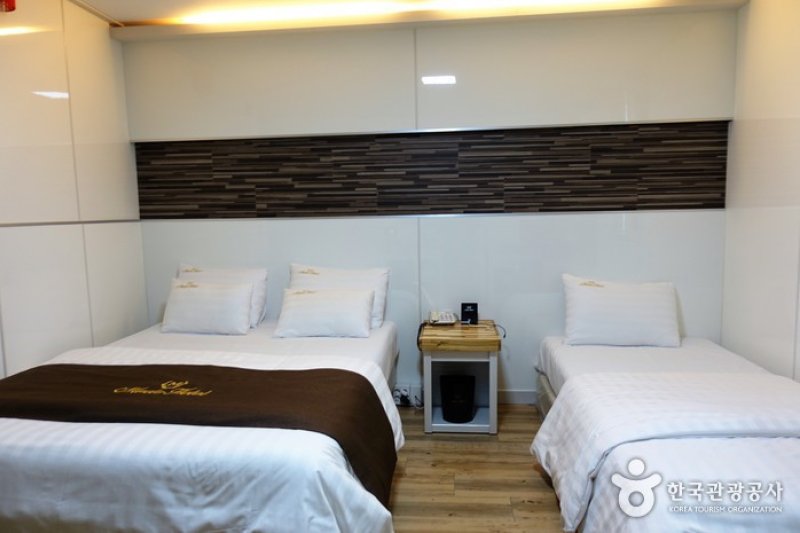 Made Motel (메이드모텔)[한국관광품질인증/Korea Quality] (13/15)