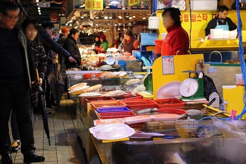 Incheon Complex Fish Market (8/11)