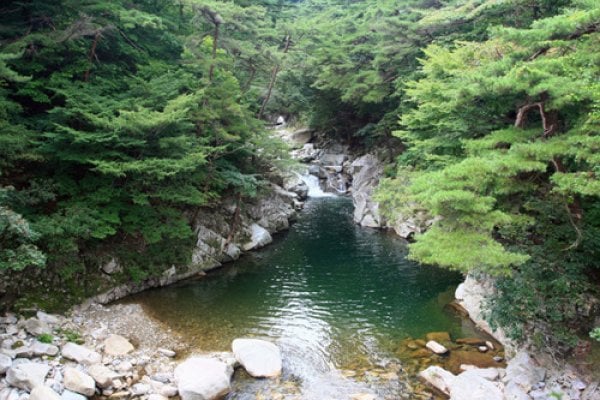 Hongryudong Valley