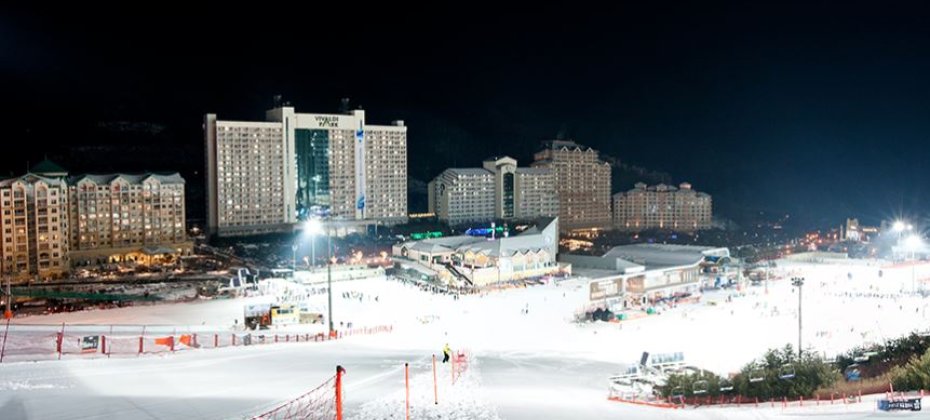 VIVALDI PARK ONE DAY SKI TOUR / shuttle service (26/36)