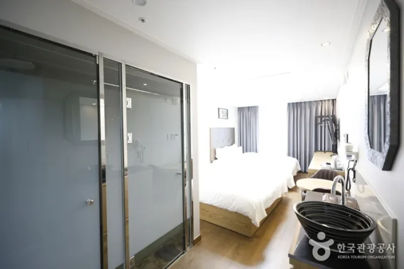 Central Park Hotel (센트럴파크 호텔)[한국관광품질인증제/ Korea Quality] (2/20)