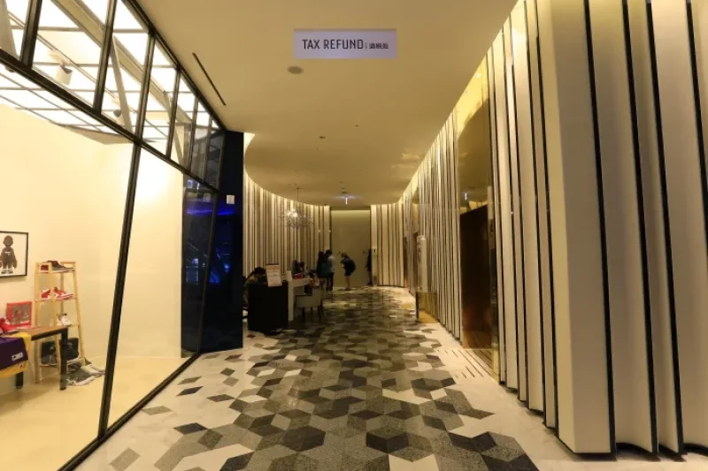 Avenuel World Tower Branch, Lotte Shopping Inc. (롯데쇼핑 에비뉴엘 월드타워점) (14/17)
