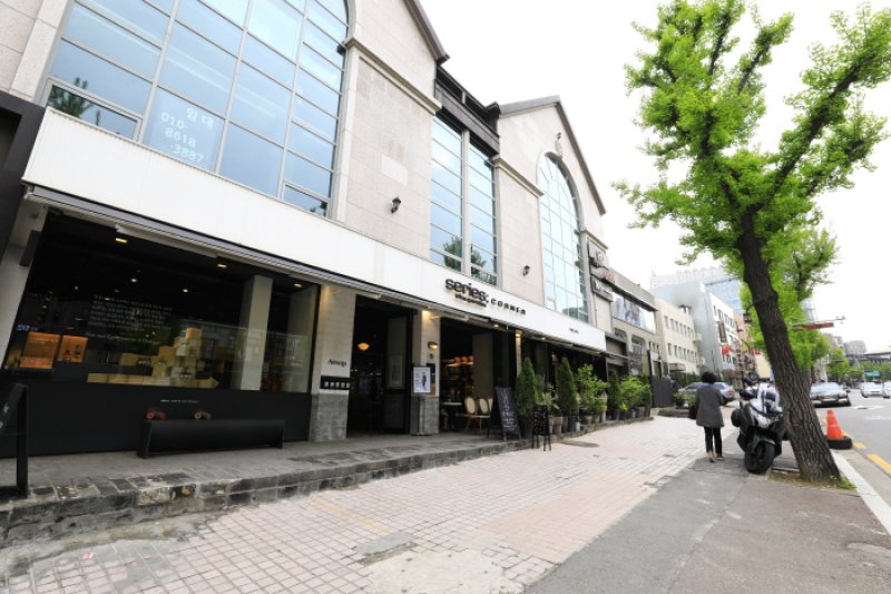 Series Corner Itaewon Branch (시리즈코너 이태원점) (1/14)