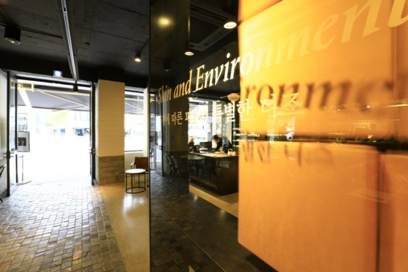 Series Corner Itaewon Branch (시리즈코너 이태원점) (5/14)