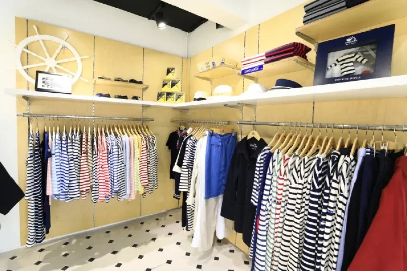 Saint James Boutique Samcheong (세인트제임스 삼청점) (13/24)