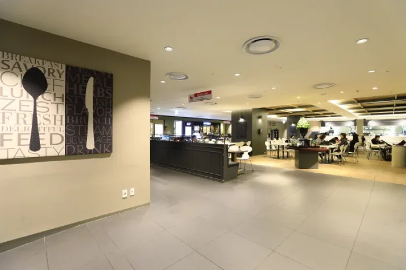 Hyundai City Outlet Dongdaemun Branch (현대시티아울렛 동대문점) (6/16)