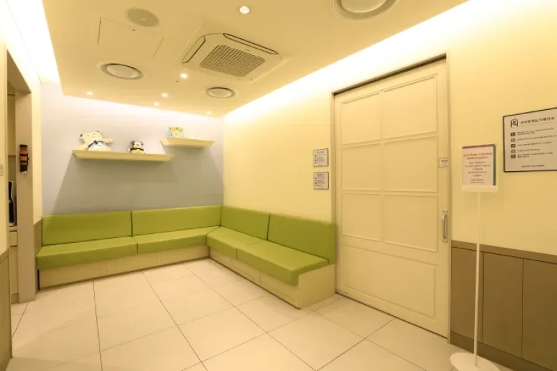 Hyundai City Outlet Dongdaemun Branch (현대시티아울렛 동대문점) (11/16)