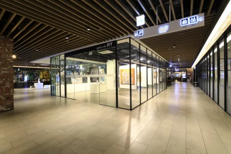 Hyundai City Outlet Dongdaemun Branch (현대시티아울렛 동대문점) (16/16)