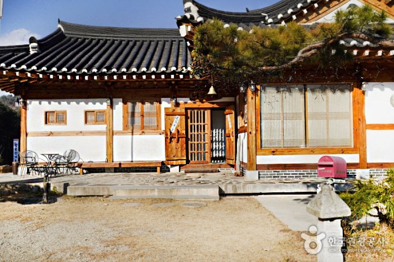 Namusae (Tree and Bird) (나무와 새)[한국관광품질인증/Korea Quality] (15/30)