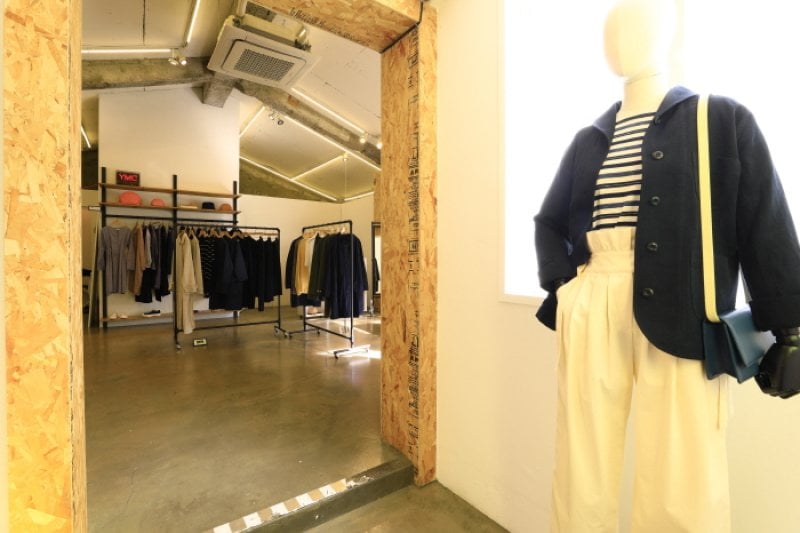 Platform Place Sinsa Branch (플랫폼 플레이스(신사점)) (2/15)