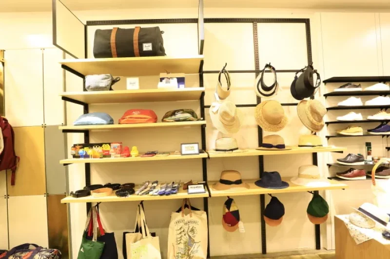 Platform Place Myeong-dong Branch (플랫폼 플레이스(명동점)) (12/15)