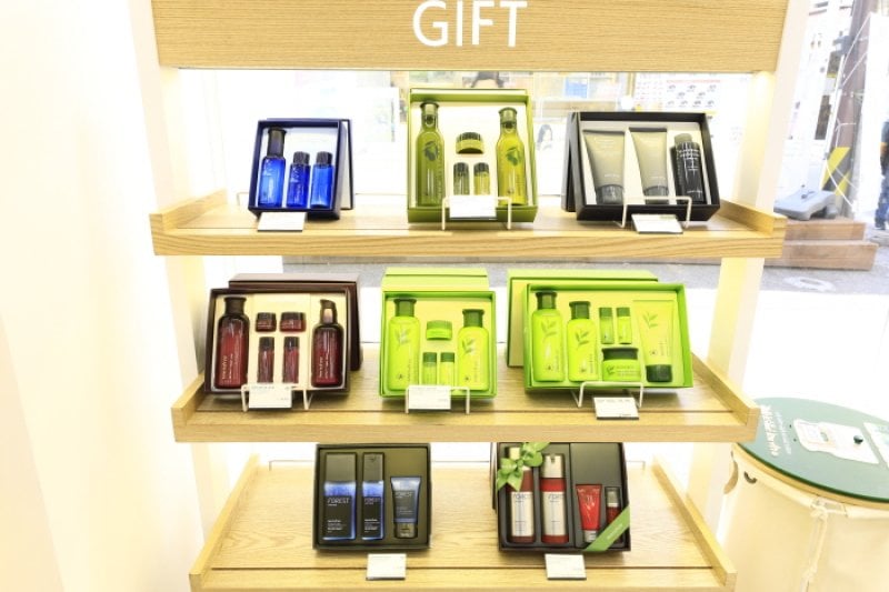 Innisfree Busan National University Branch (이니스프리 부산대점) (5/15)