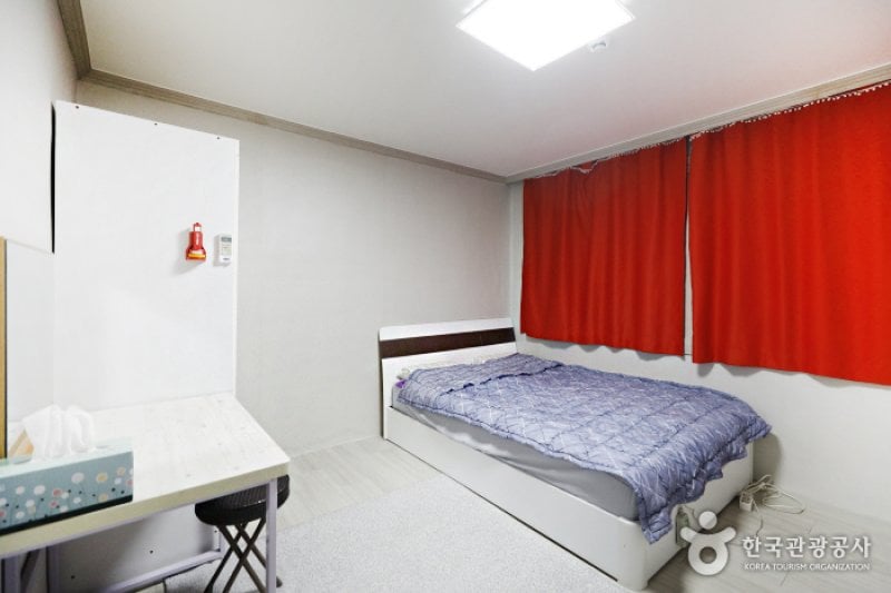 The Park Guesthouse (더파크 게스트하우스)[한국관광품질인증/Korea Quality] (1/15)
