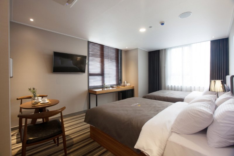 GNB Hotel (지엔비호텔(GNB호텔))[한국관광품질인증제/ Korea Quality] (14/37)