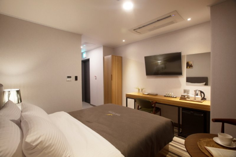 GNB Hotel (지엔비호텔(GNB호텔))[한국관광품질인증제/ Korea Quality] (16/37)