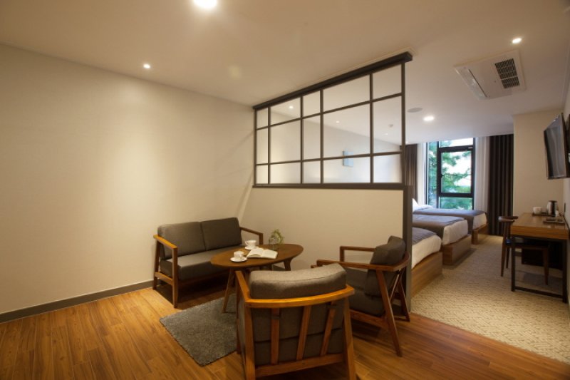 GNB Hotel (지엔비호텔(GNB호텔))[한국관광품질인증제/ Korea Quality] (34/37)