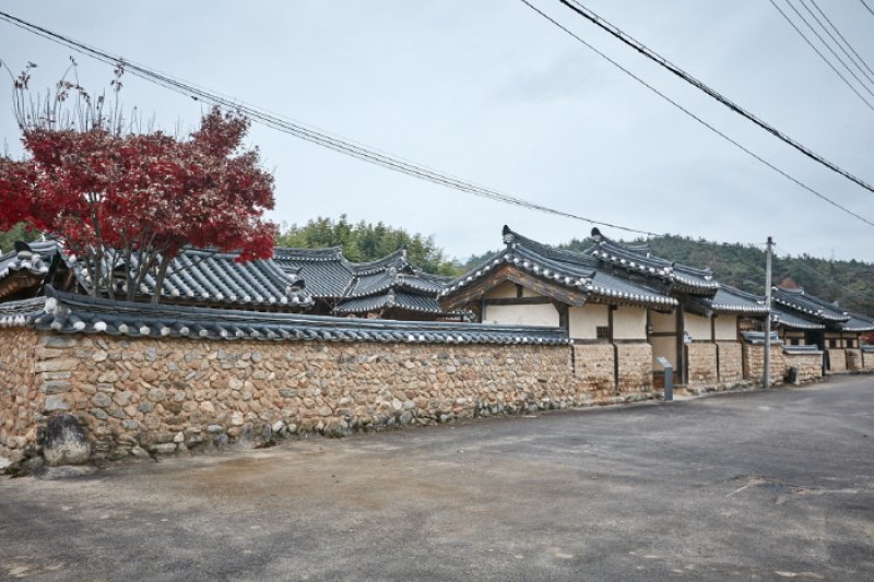The Head House of Jeong On (정온선생종택)[한국관광품질인증/Korea Quality] (6/34)