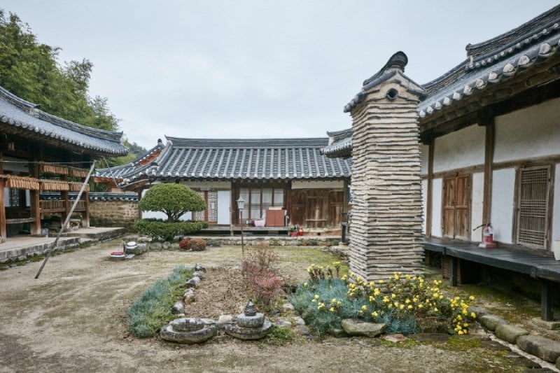The Head House of Jeong On (정온선생종택)[한국관광품질인증/Korea Quality] (8/34)