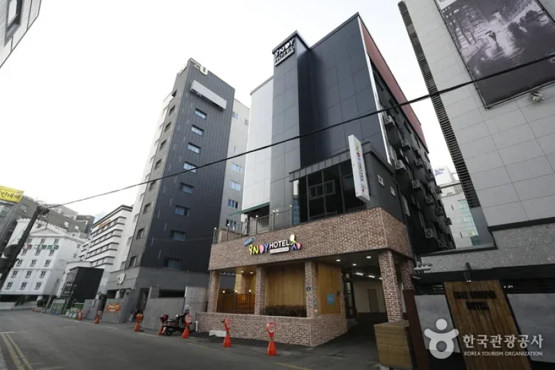 Indy Hotel Guesthouse (인디호텔게스트하우스)[한국관광품질인증제/ Korea Quality] (1/13)