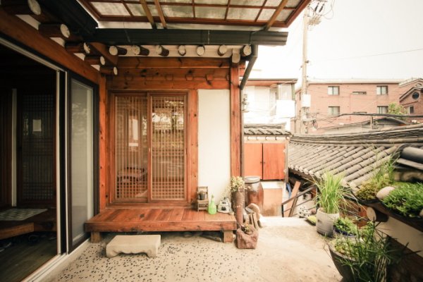Bukchonmaru Hanok Guesthouse (북촌마루한옥게스트하우스)[한국관광품질인증/Korea Quality]